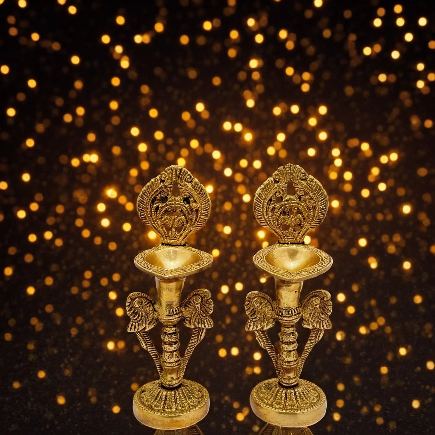 Brass 2 Diya Set For Home Decoration Weight 2 Kg Height 10.6 inch