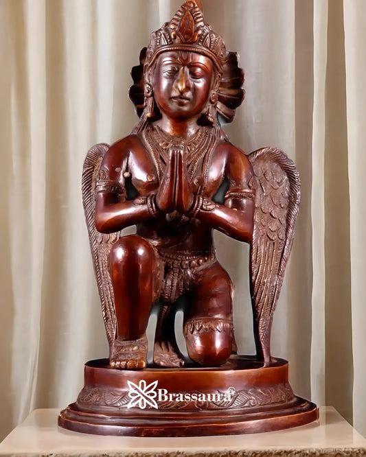 Brass Garuda Dev in Namaskar Mudra – Chola-Style Temple Art, Height 9 Inches, Weight 2.6 Kgs