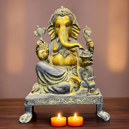 ब्रासोरा® वृंदावन वेणुगोपाल कृष्ण पीतल की प्रतिमा मोर के साथ | एंटीक नीला और सुनहरा रंग | ऊँचाई 20 इंच