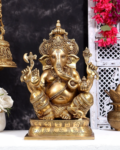 ब्रासोरा® वृंदावन वेणुगोपाल कृष्ण पीतल की प्रतिमा मोर के साथ | एंटीक नीला और सुनहरा रंग | ऊँचाई 20 इंच