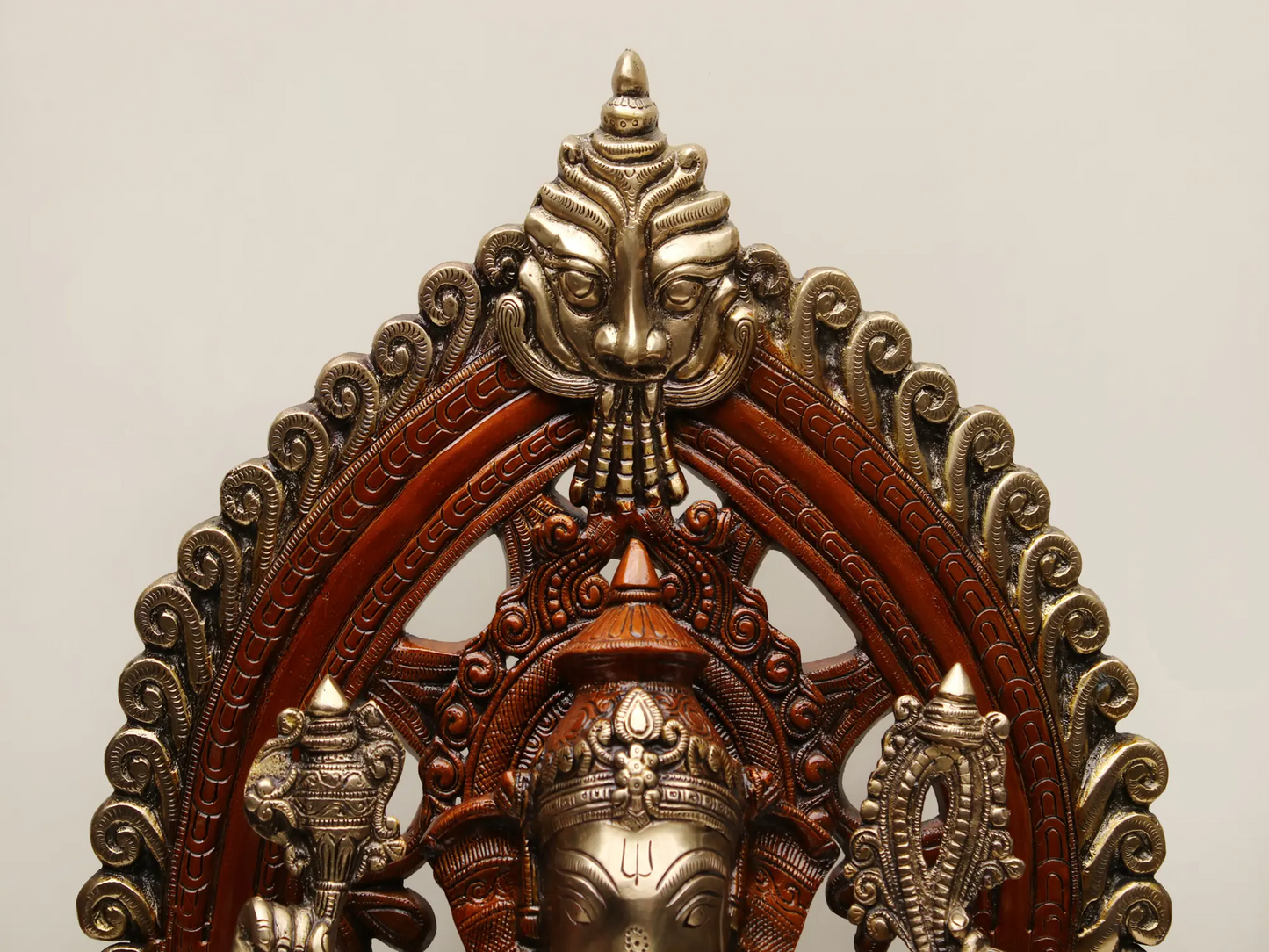 Brassaura™ Majestic Arch Ganesha in Brass | Height 25 Inches & Weight 27.75 kgs