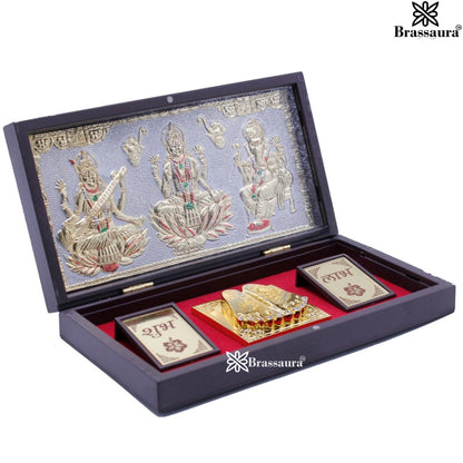 Brass Classic Lakshmi Ganesh Saraswati Weight 0.4 Kg & Height 1.5 Inch