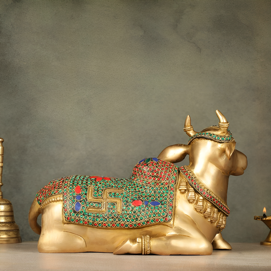 Brassaura™ Handcrafted Brass Nandi Statue – Height 7.5 Inches & Weight 7 Kgs | Devotional Sculpture