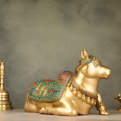 Brassaura™ Handcrafted Brass Nandi Statue – Height 7.5 Inches & Weight 7 Kgs | Devotional Sculpture