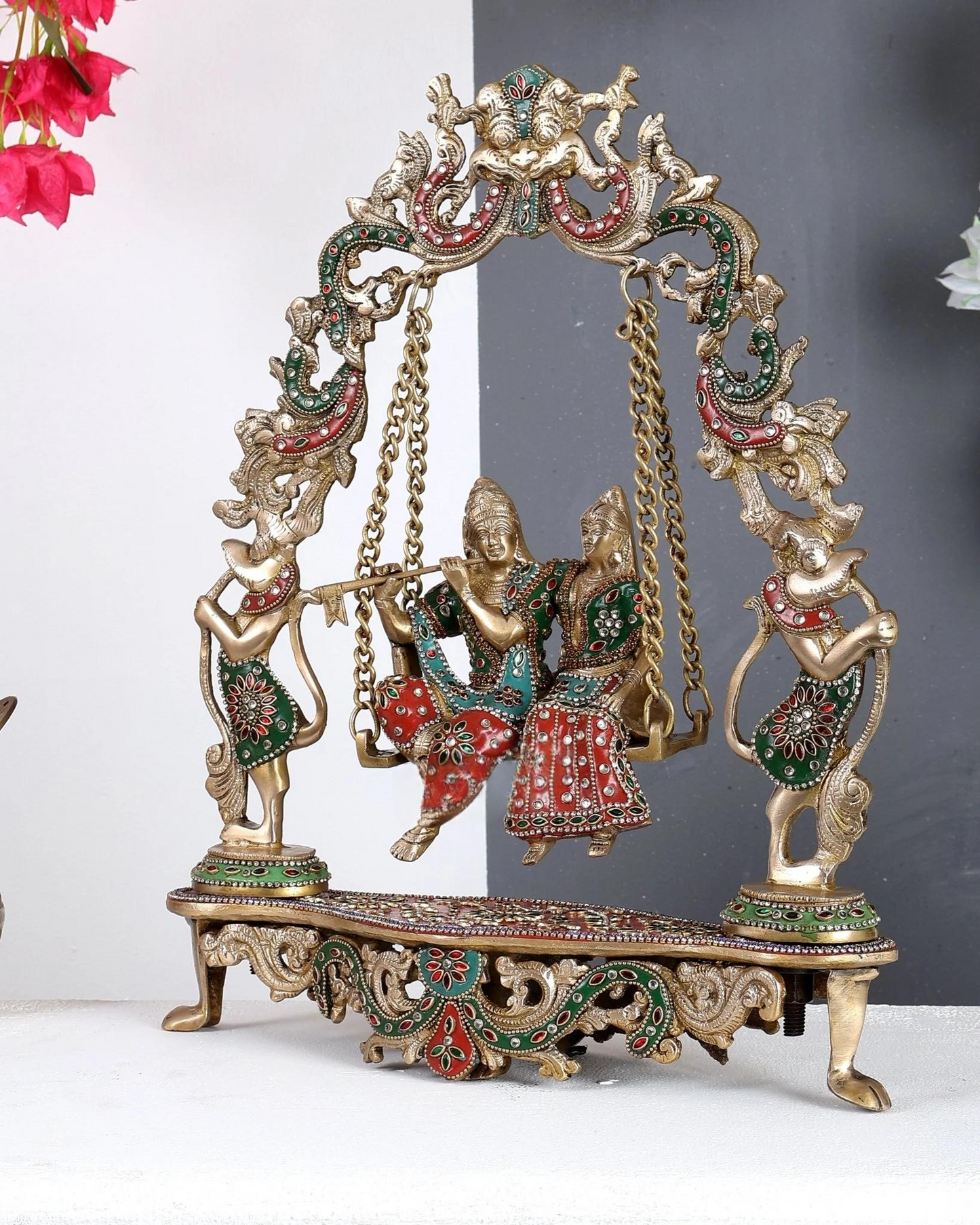 ब्रासोरा® वृंदावन वेणुगोपाल कृष्ण पीतल की प्रतिमा मोर के साथ | एंटीक नीला और सुनहरा रंग | ऊँचाई 20 इंच