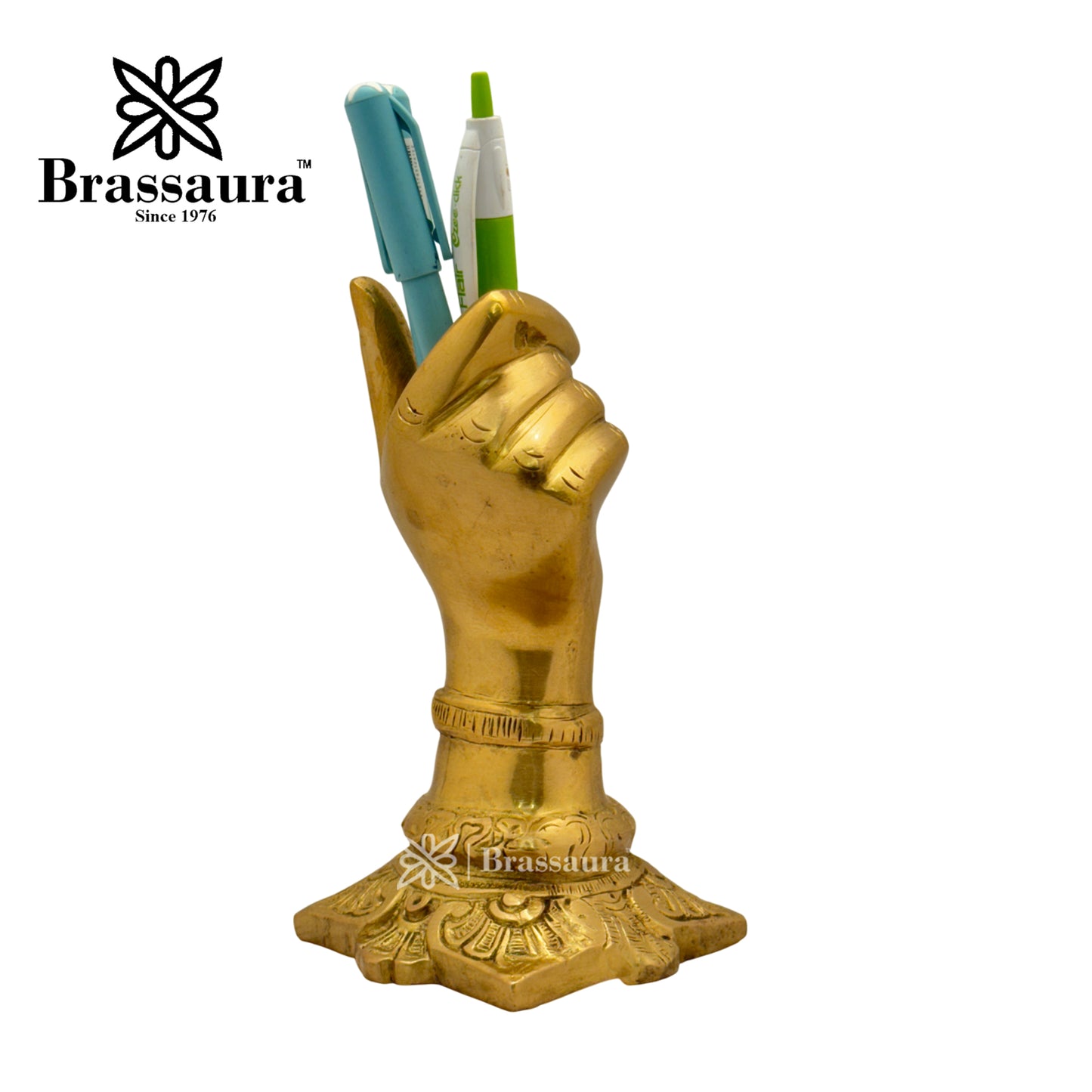 Brass Pen Holder Idol for Home and Decor Weight 1 Kg Height 15 cm