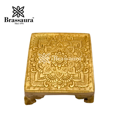 Brass Chowki Idol for Home and Decor Weight 1.1 Kg Height 6 cm