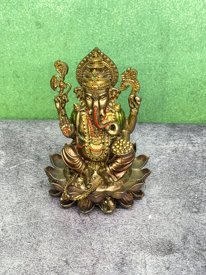 Brassaura™ Resin Ganesha Statue for Car Dashboard, Home and Decor | Weight 0.15 Kgs | Height 3.94 Inches