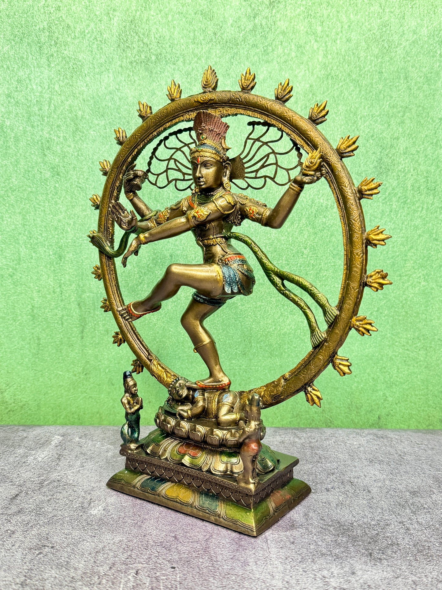 Brassaura™ Resin Natraj Statue – Height 10 Inches & Weight 0.610 Kgs | Artistic Dance Form of Lord Shiva for Temple Décor