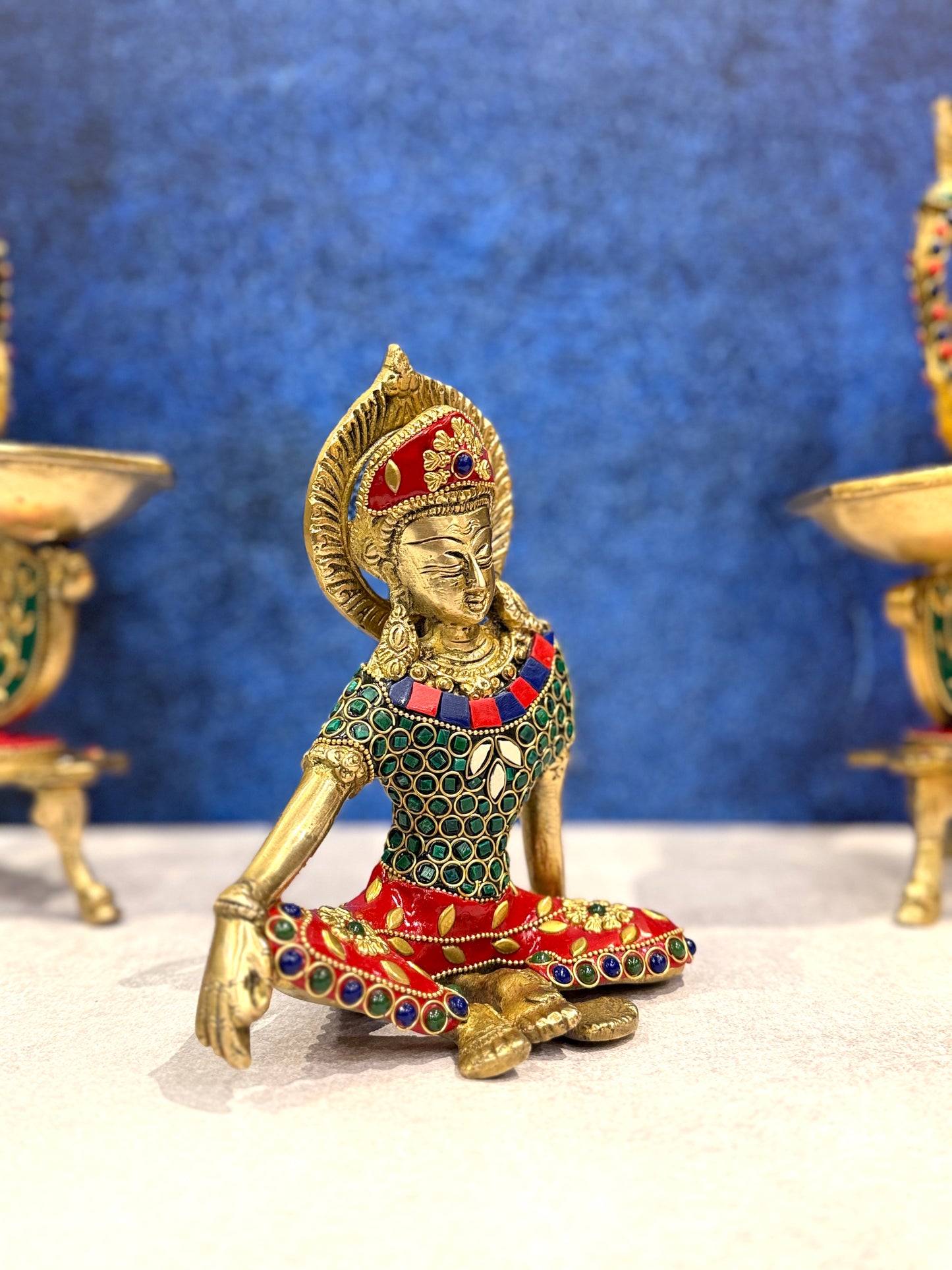 ब्रासोरा® वृंदावन वेणुगोपाल कृष्ण पीतल की प्रतिमा मोर के साथ | एंटीक नीला और सुनहरा रंग | ऊँचाई 20 इंच