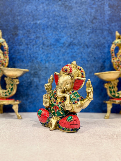 ब्रासोरा® वृंदावन वेणुगोपाल कृष्ण पीतल की प्रतिमा मोर के साथ | एंटीक नीला और सुनहरा रंग | ऊँचाई 20 इंच