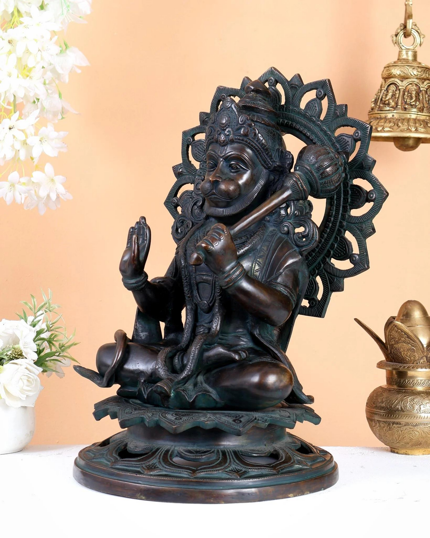 ब्रासोरा® वृंदावन वेणुगोपाल कृष्ण पीतल की प्रतिमा मोर के साथ | एंटीक नीला और सुनहरा रंग | ऊँचाई 20 इंच