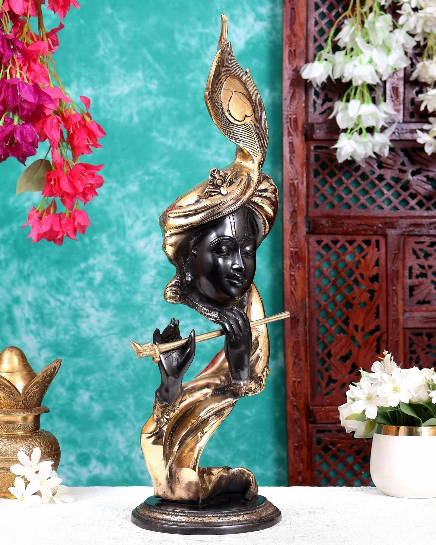 Brassaura® Modern Brass Lord Krishna Playing Flute Sculpture | Handcrafted Black & Gold Dual Tone Finish Krishna Statue for Home Temple & Luxury Home Décor | Height 20 Inches | Weight 8 Kgs