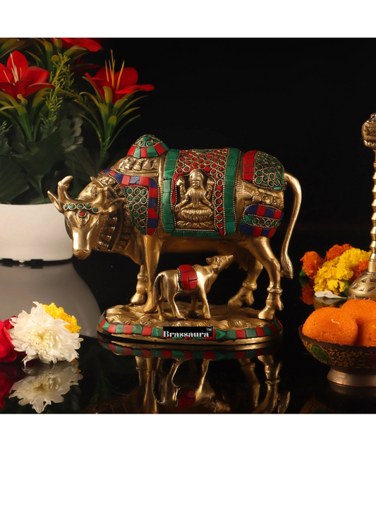 Brassaura™ Brass Cow & Calf Statue with Ganesha and Lakshmi – Height 7 Inches & Weight 3.2 Kgs | Prosperity & Auspicious Décor