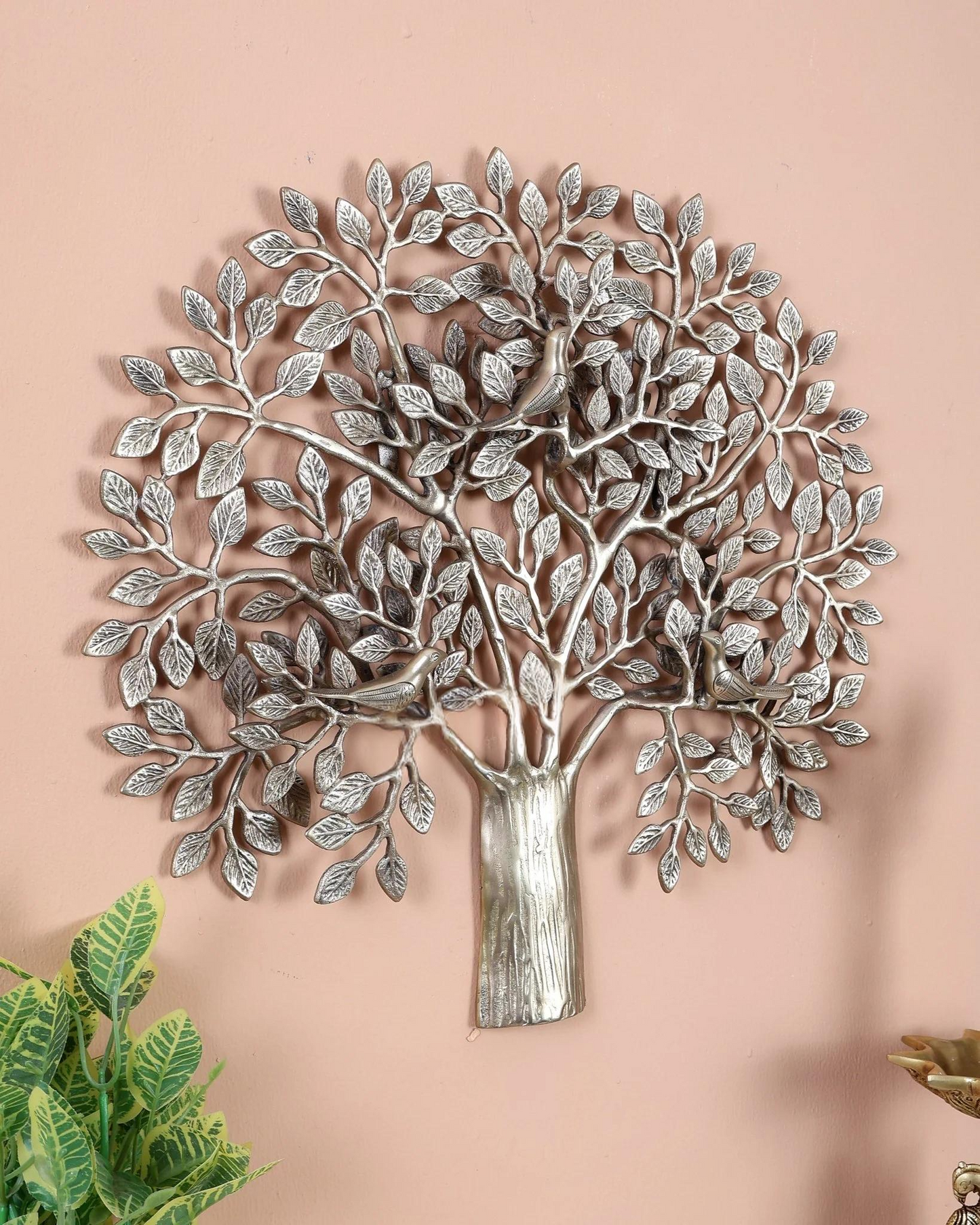 Brassaura® Premium Brass Tree of Life Kalpavriksha Wall Hanging | Handcrafted Auspicious Wall Décor for Home, Office & Luxury Interiors | Height 23 Inches | Weight 5.55 Kgs