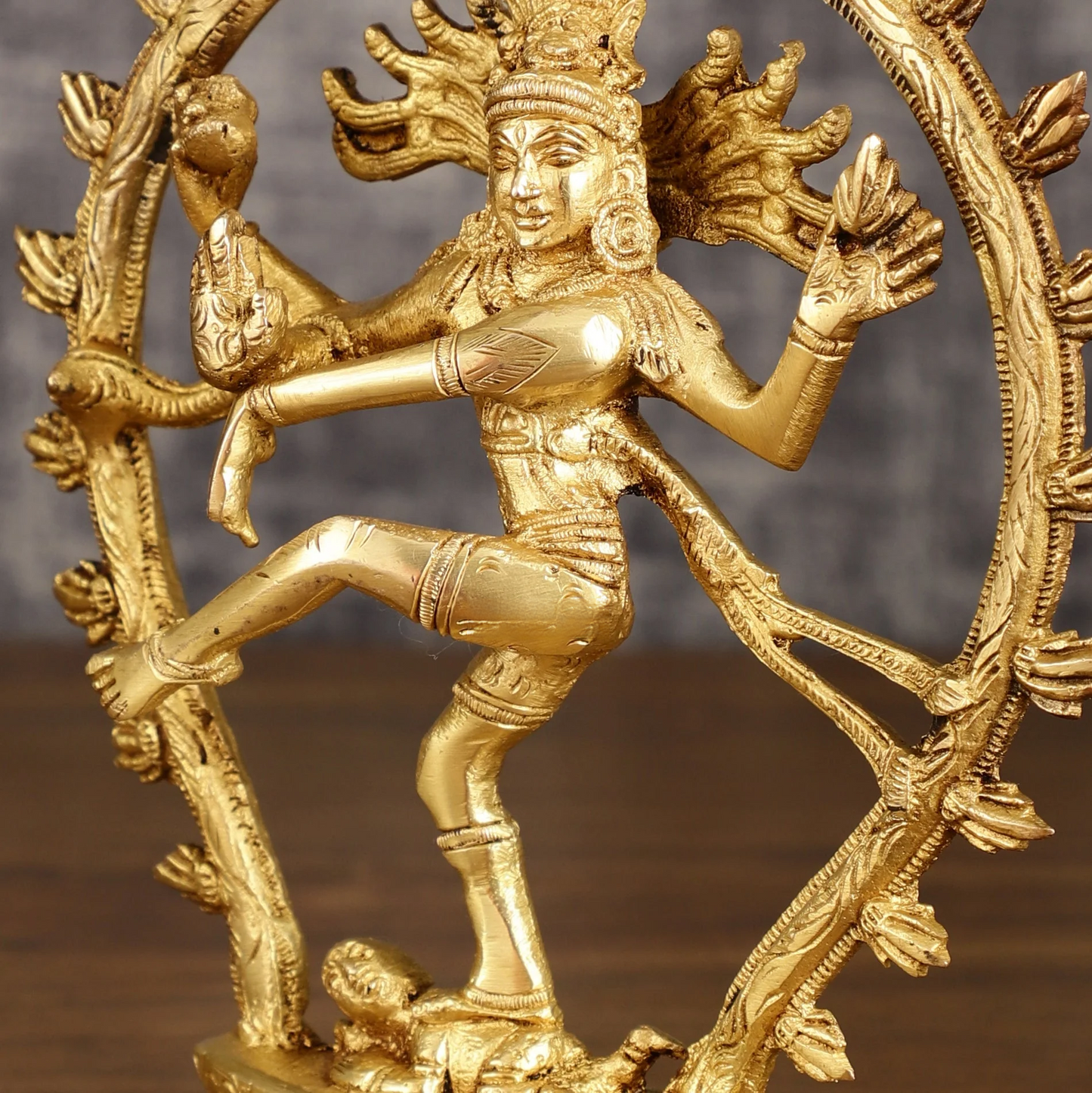Brassaura™ Pure Brass Dancing Shiva Nataraja with Oval Arch | Handcrafted Spiritual Showpiece | Weight 1.2 Kgs | Height 9 Inches
