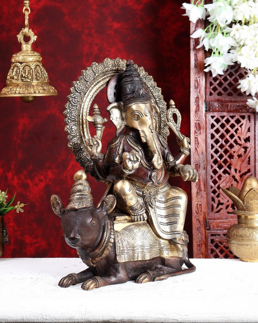 ब्रासोरा® वृंदावन वेणुगोपाल कृष्ण पीतल की प्रतिमा मोर के साथ | एंटीक नीला और सुनहरा रंग | ऊँचाई 20 इंच