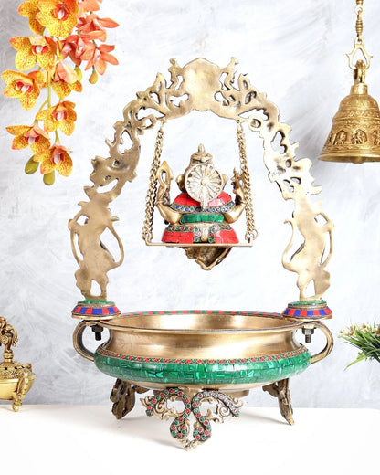 ब्रासोरा® वृंदावन वेणुगोपाल कृष्ण पीतल की प्रतिमा मोर के साथ | एंटीक नीला और सुनहरा रंग | ऊँचाई 20 इंच
