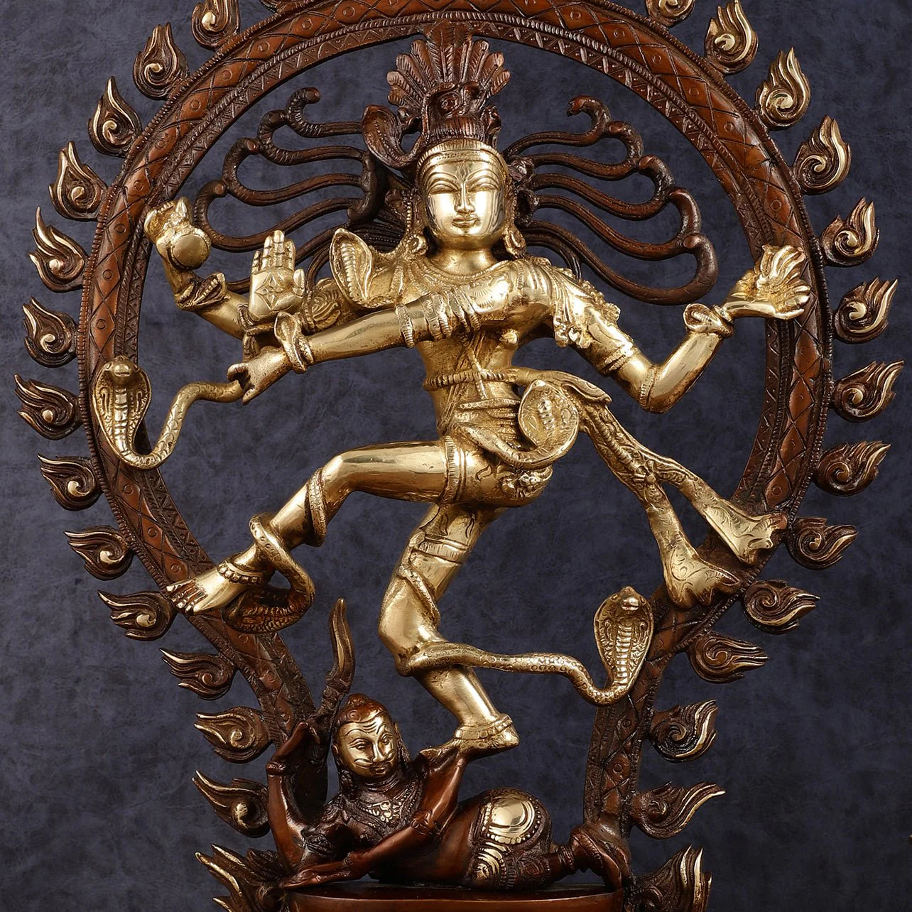 Brassaura™ Pure Brass Lord Shiva Nataraja Statue | Handcrafted Cosmic Dance Idol | Weight 8 Kgs | Height 21.5 Inches