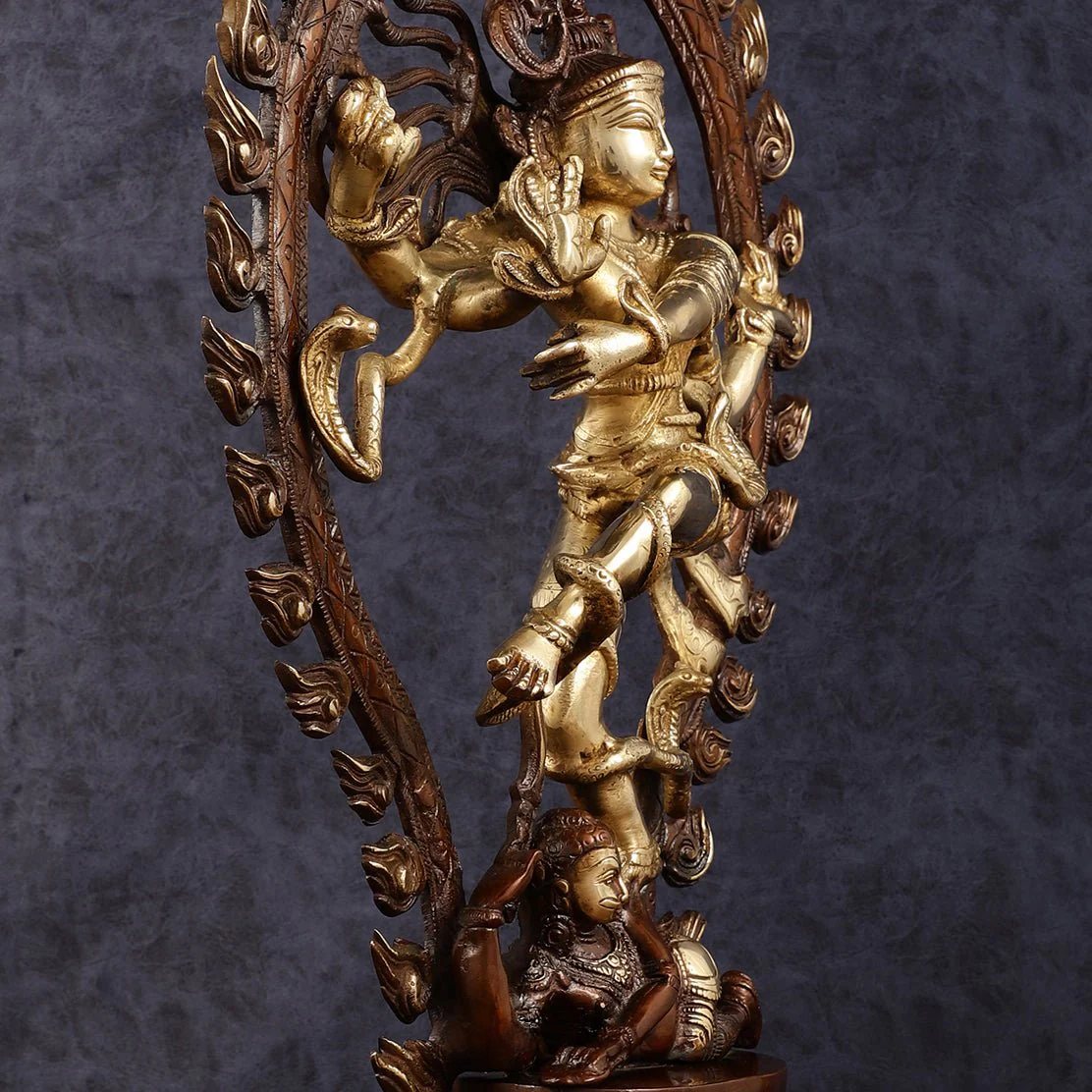 Brassaura™ Pure Brass Lord Shiva Nataraja Statue | Handcrafted Cosmic Dance Idol | Weight 8 Kgs | Height 21.5 Inches