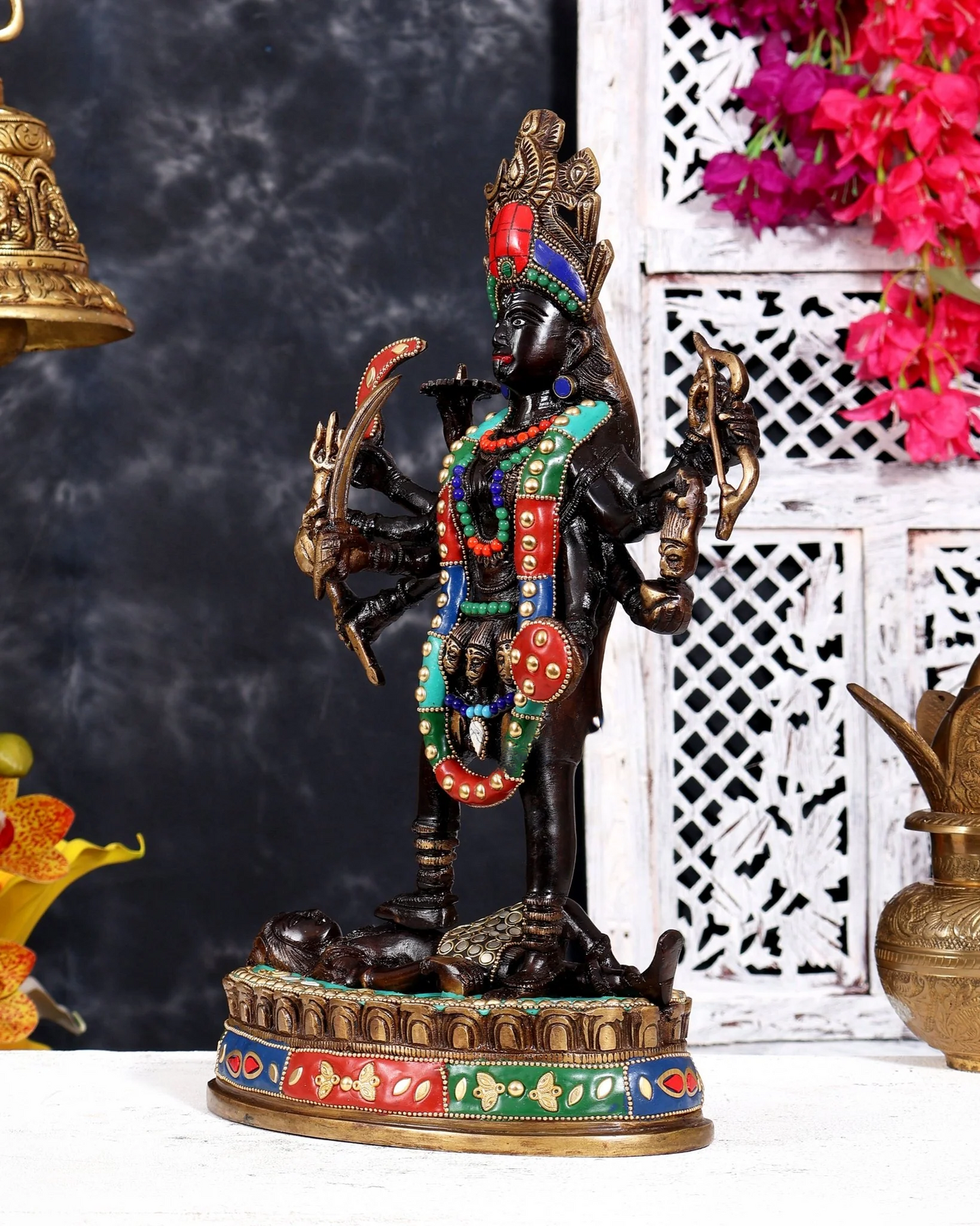 ब्रासोरा® वृंदावन वेणुगोपाल कृष्ण पीतल की प्रतिमा मोर के साथ | एंटीक नीला और सुनहरा रंग | ऊँचाई 20 इंच