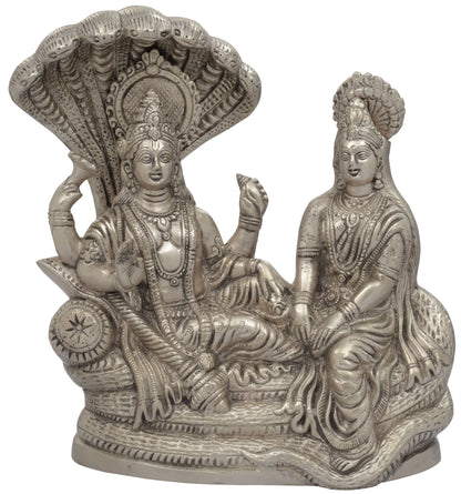 ब्रेसॉरा® भगवान विष्णु और देवी लक्ष्मी शेषनाग पर | ऊँचाई 8.7 इंच और वज़न 3.30 किग्रा