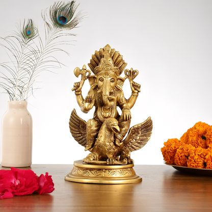 ब्रॉसौरा® सुपरफाइन ब्रास गरुड़ पर भगवान गणेश | हस्तनिर्मित | ऊंचाई 10 इंच