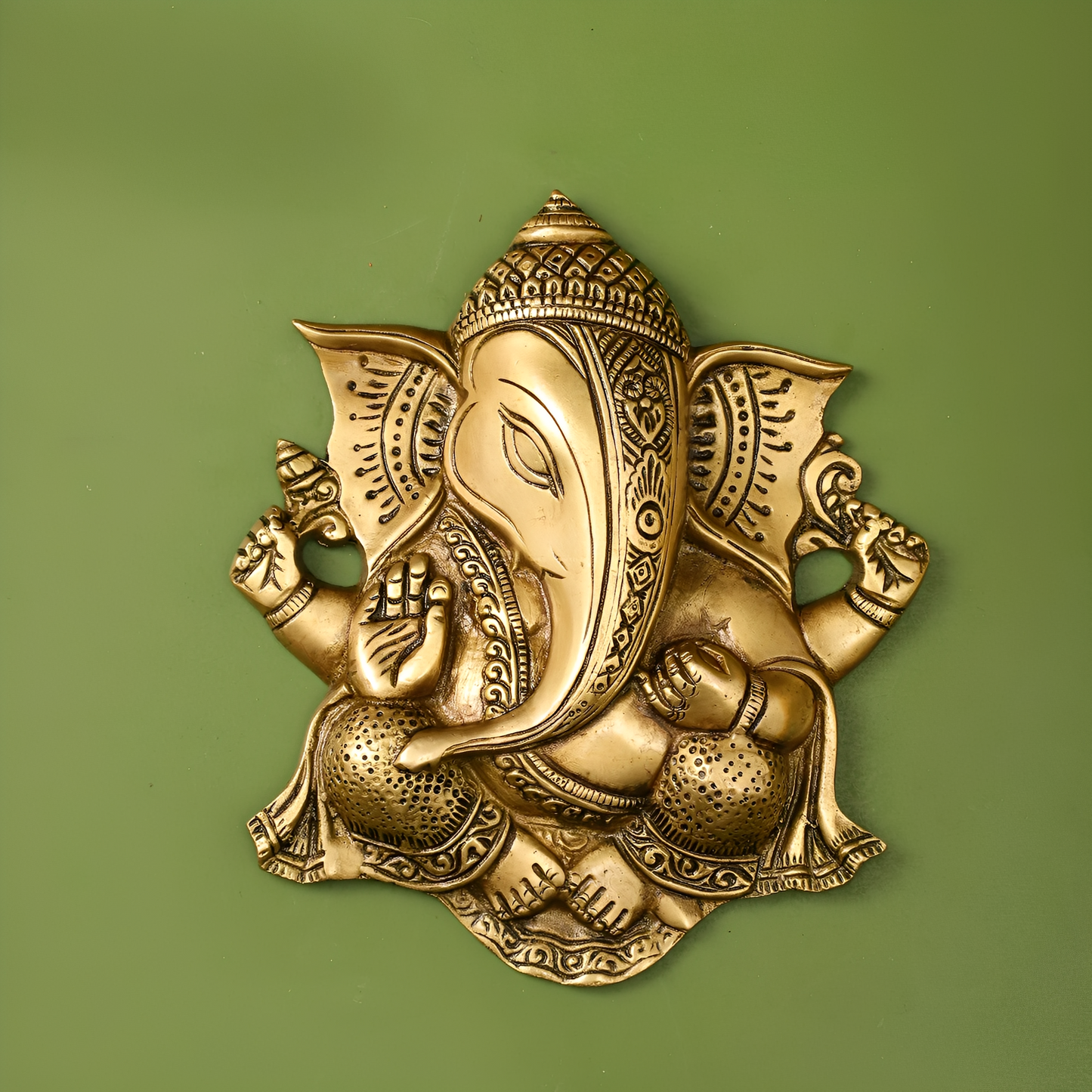 Brassaura™ Brass Ganesha Wall Hanging | Height 8.5 Inches & Weight 1.6 Kgs | Handcrafted Artistic Home & Temple Décor