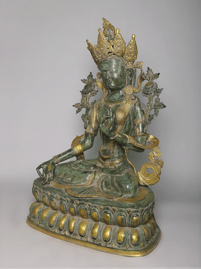 Brassaura® पीतल बैठी तारा देवी प्रतिमा | एंटीक डुअल टोन फिनिश | ऊंचाई 34 इंच और वजन 33.30 किलोग्राम