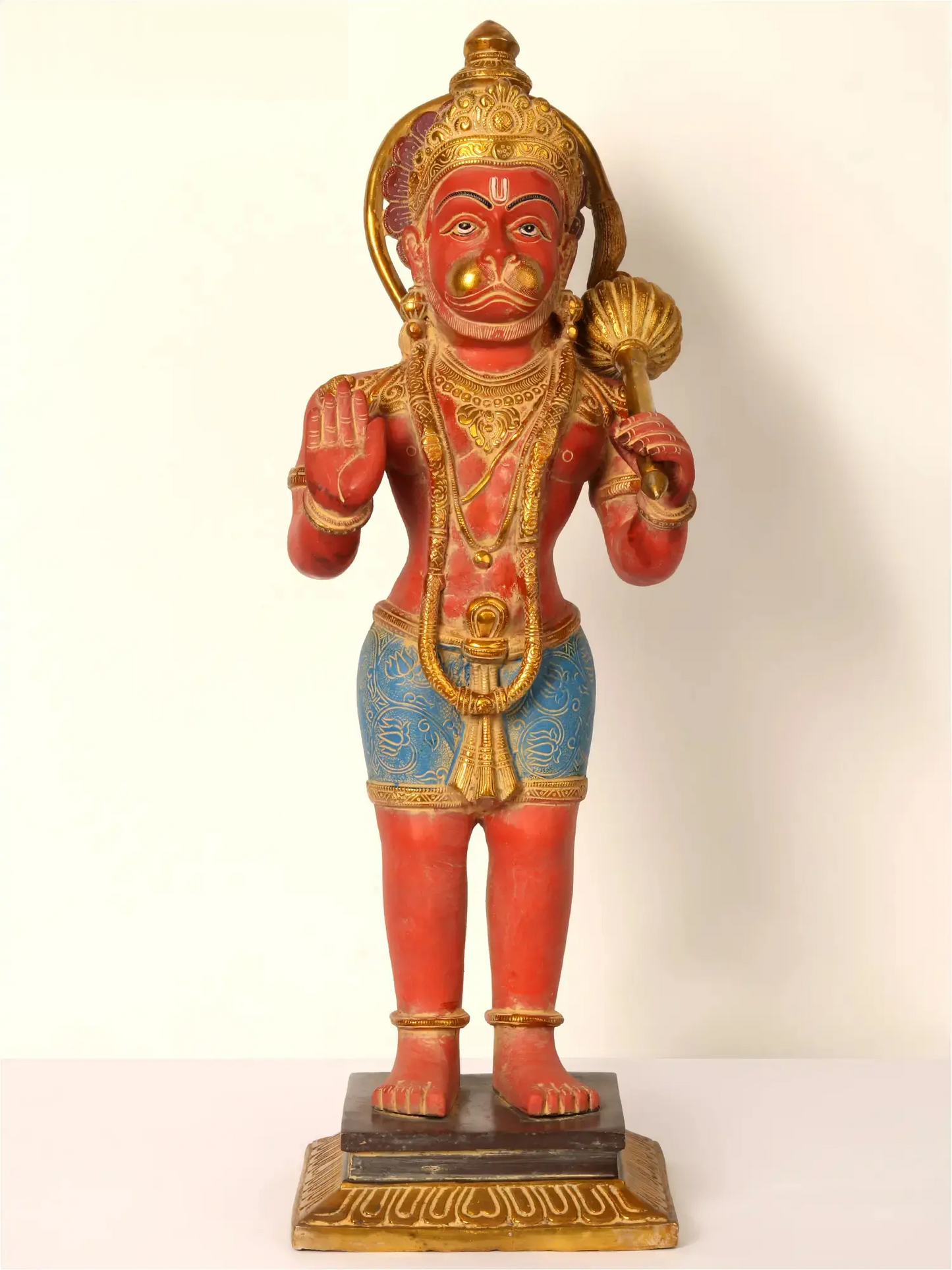 Brassaura® भगवान हनुमान आशीर्वाद मुद्रा में खड़े | हस्तनिर्मित पीतल की मूर्ति | ऊँचाई 23 इंच और वज़न 12.85 किलोग्राम