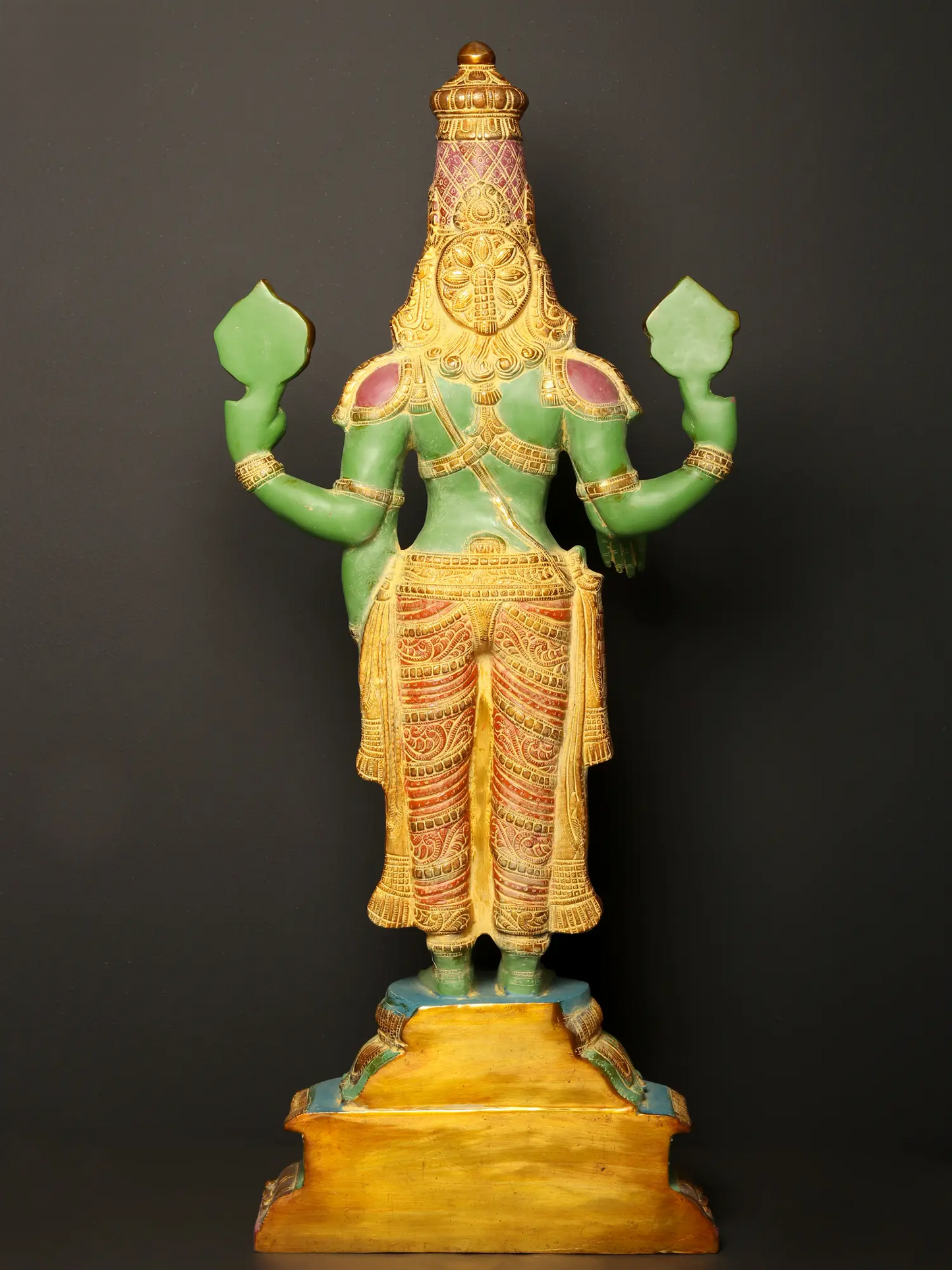 Brassaura® भगवान वेंकटेश्वर मूर्ति | पारंपरिक रंग फ़िनिश के साथ पीतल | ऊँचाई 39.5 इंच और वज़न 37.85 किलोग्राम