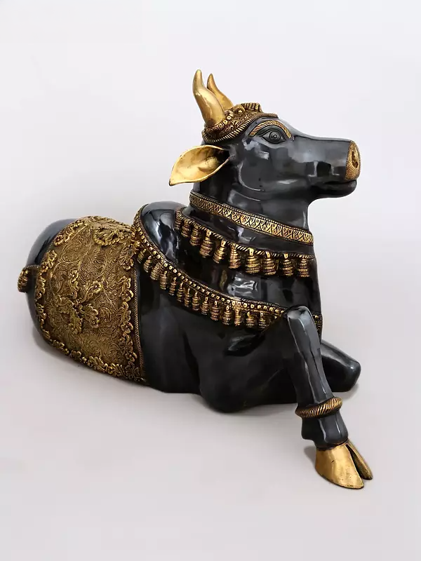 Brassaura™ Brass Big Nandi Statue | Height 22 Inches & Weight 31.18 kg