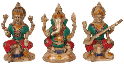 ब्रासौर्य™ ब्रास लक्ष्मी गणेश सरस्वती मूर्ति सेट नक्काशी के साथ पूजा कक्ष के लिए | प्रत्येक 6.5 इंच | 4.50 किलोग्राम