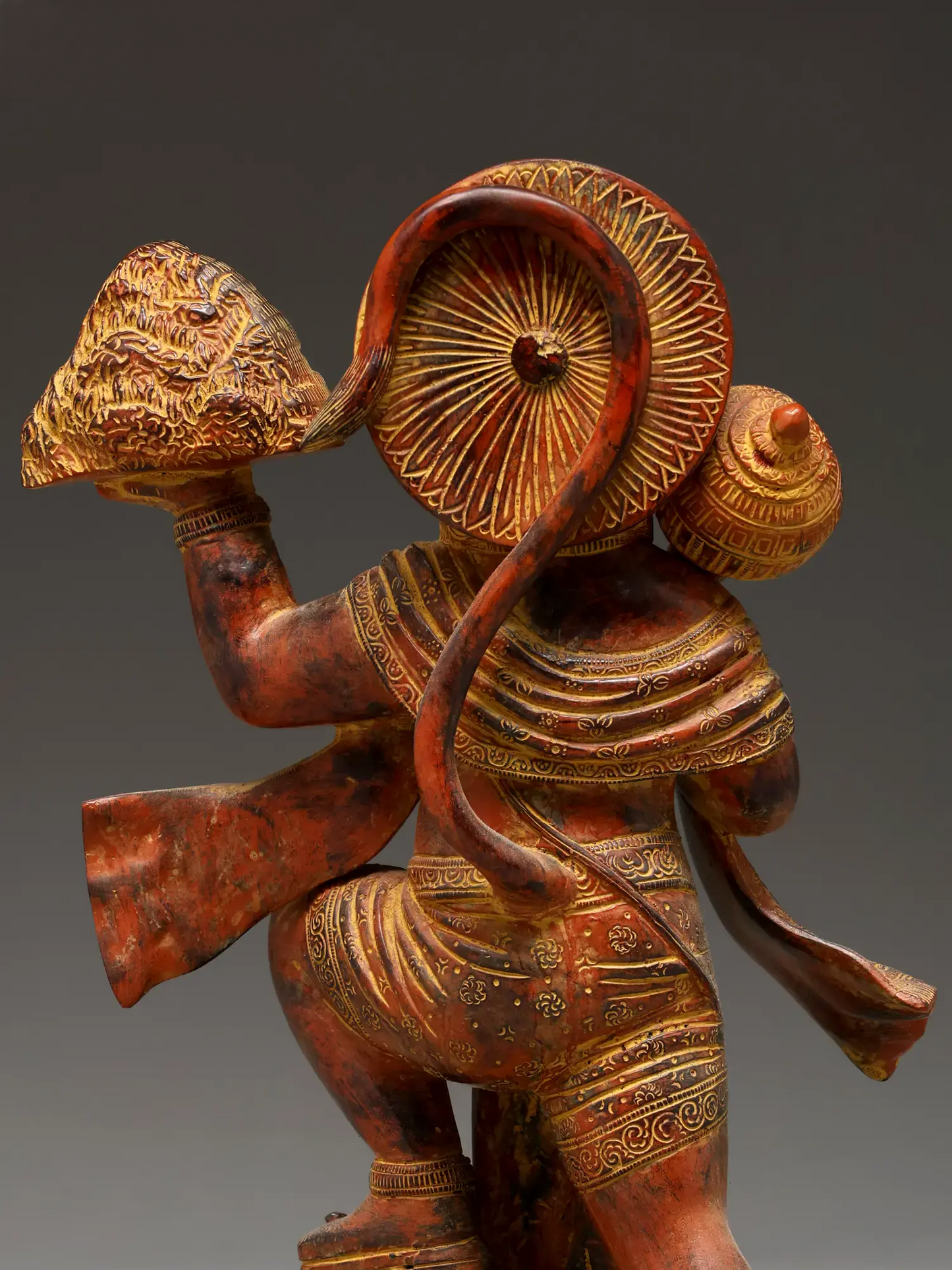 ब्रासौउरा® सिंदूरी हनुमान संजीवनी पर्वत ले जाते हुए | पीतल की प्रतिमा | ऊंचाई 15.35 इंच और वज़न 8.90 किलोग्राम