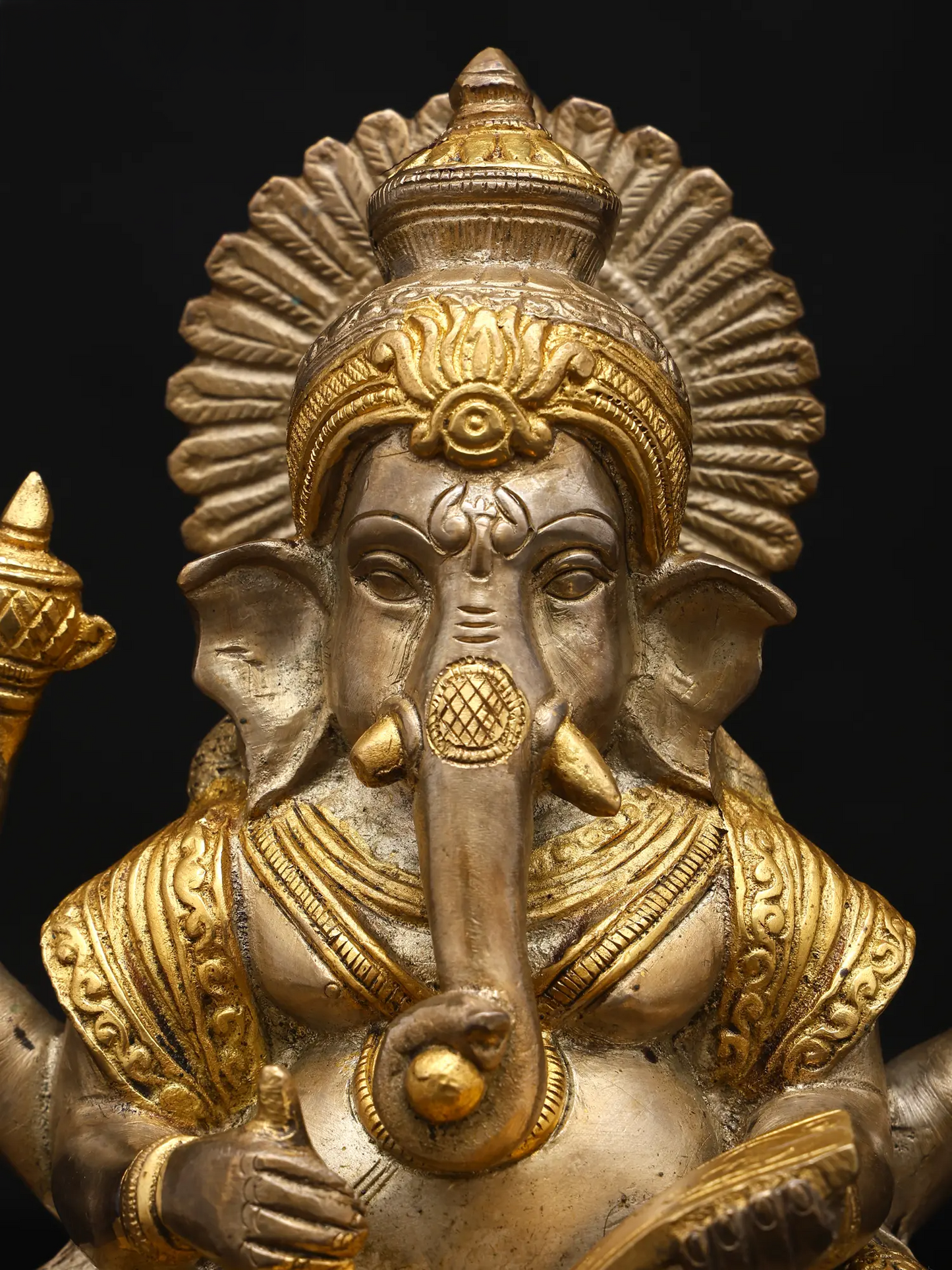 ब्रासोरा™ शुद्ध पीतल गणेश मूर्ति पूजा कक्ष और गृह सज्जा के लिए | 8 इंच | 3.76 किलोग्राम
