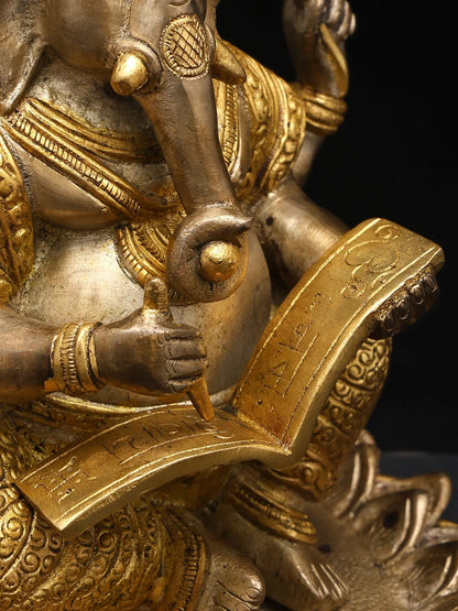 ब्रासोरा™ शुद्ध पीतल गणेश मूर्ति पूजा कक्ष और गृह सज्जा के लिए | 8 इंच | 3.76 किलोग्राम