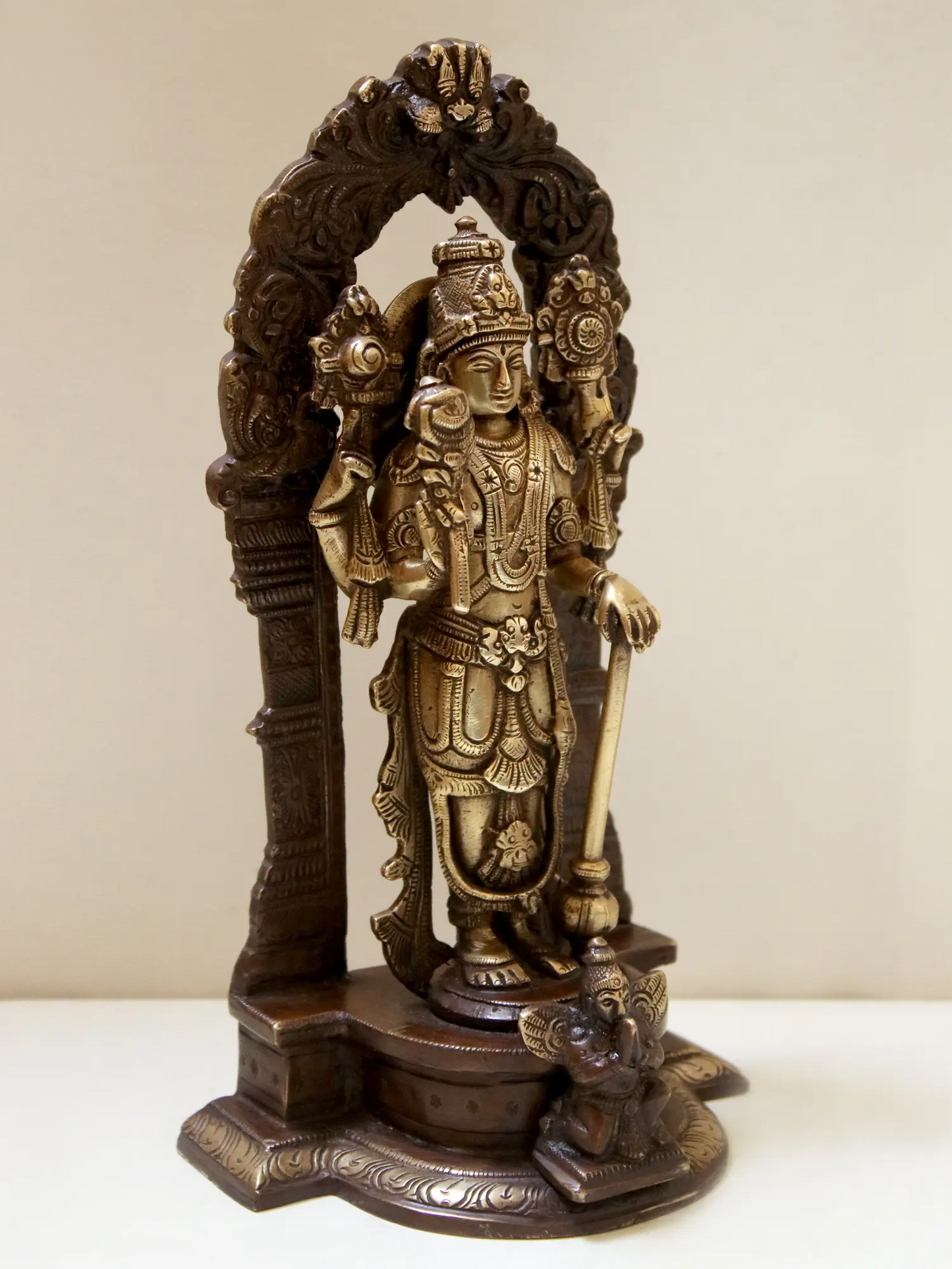 Brassaura® Lord Vishnu Brass Statue | Height 9.4 Inches & Weight 1.90 kgs
