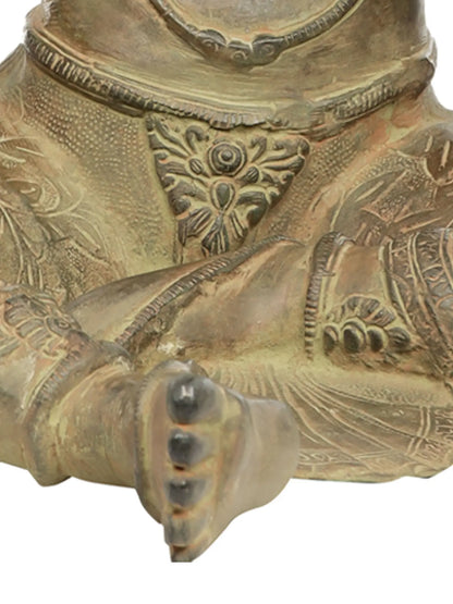 Brassaura® तारा बैठी हुई | पीतल की प्रतिमा | ऊंचाई 27.5 इंच और वज़न 24.10 किलोग्राम