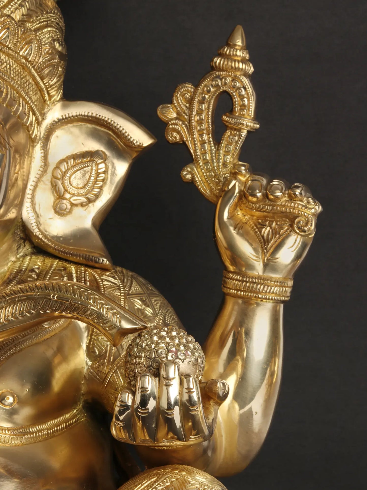 Brassaura® Royal Seated Ganesha Brass Statue | Height 21.06 Inches & Weight 24 kgs