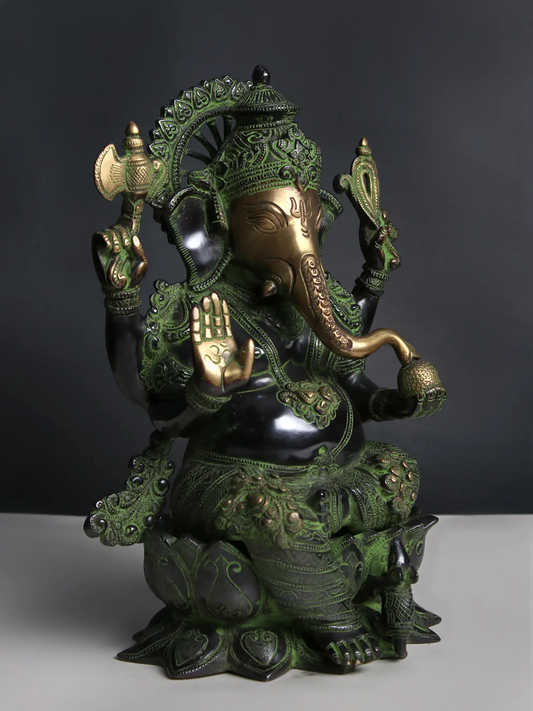 Brassaura™ शुद्ध पीतल की गणेश प्रतिमा घर मंदिर और पूजा कक्ष की सजावट के लिए | 12 इंच | 6.70 किलोग्राम
