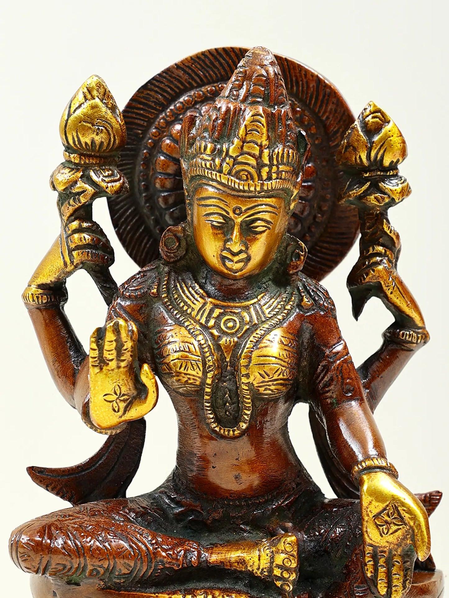 Brassaura® Brass Goddess Lakshmi Statue | Height 7.68 Inches & Weight 1.87 kg